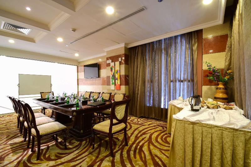 Al Ansar Golden Tulip - Toplantı