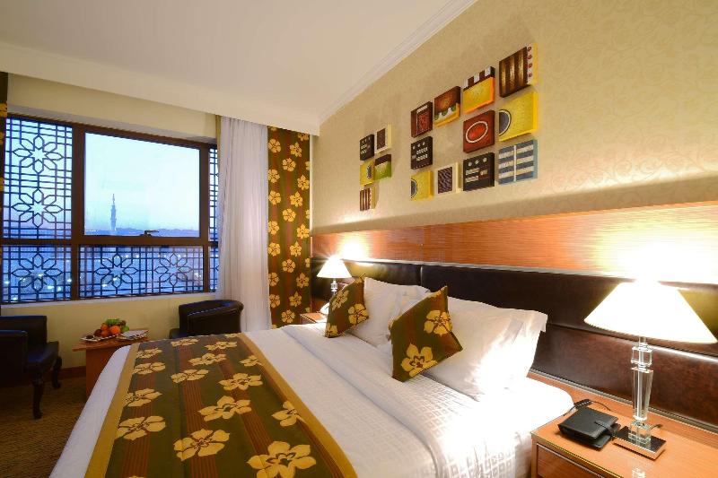 Al Ansar Golden Tulip - Oda