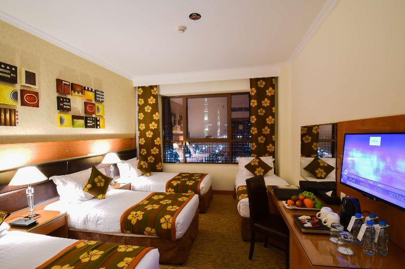 Al Ansar Golden Tulip - Oda