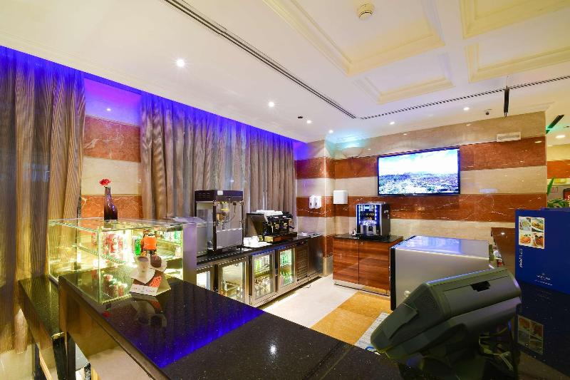 Al Ansar Golden Tulip - Restoran