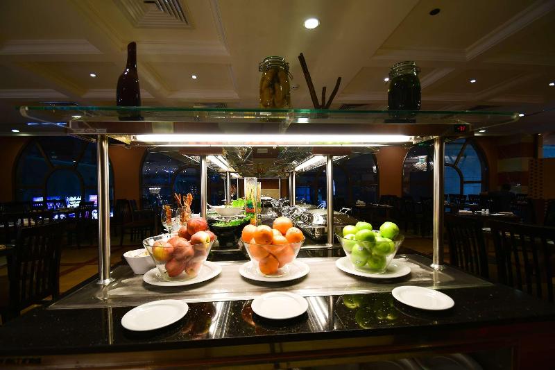 Al Ansar Golden Tulip - Restoran