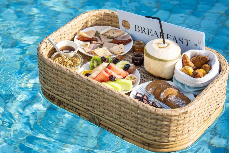 The Ritz-Carlton Ras Al Khaimah, Al Hamra Beach - Restoran