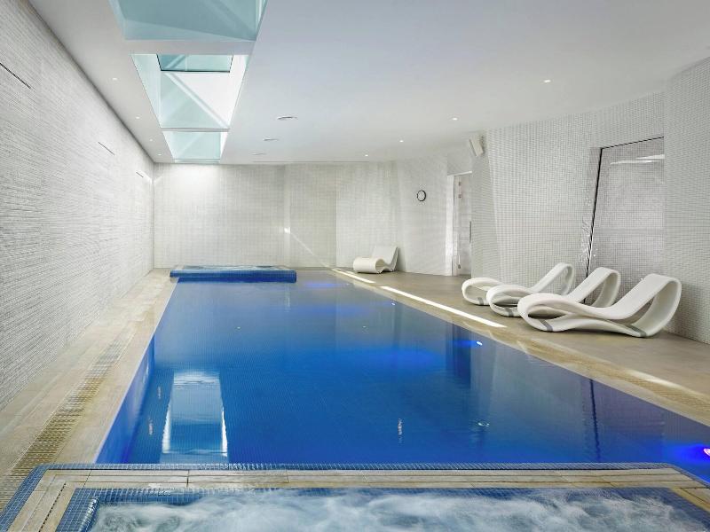 Autograph Collection Paragraph Resort & Spa,Shekve - Havuz