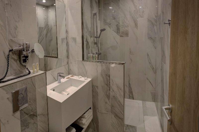 Best Western Plus Hotel Comedie Saint Roch - Oda
