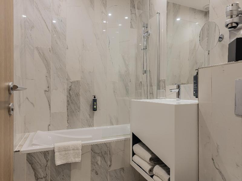 Best Western Plus Hotel Comedie Saint Roch - Oda