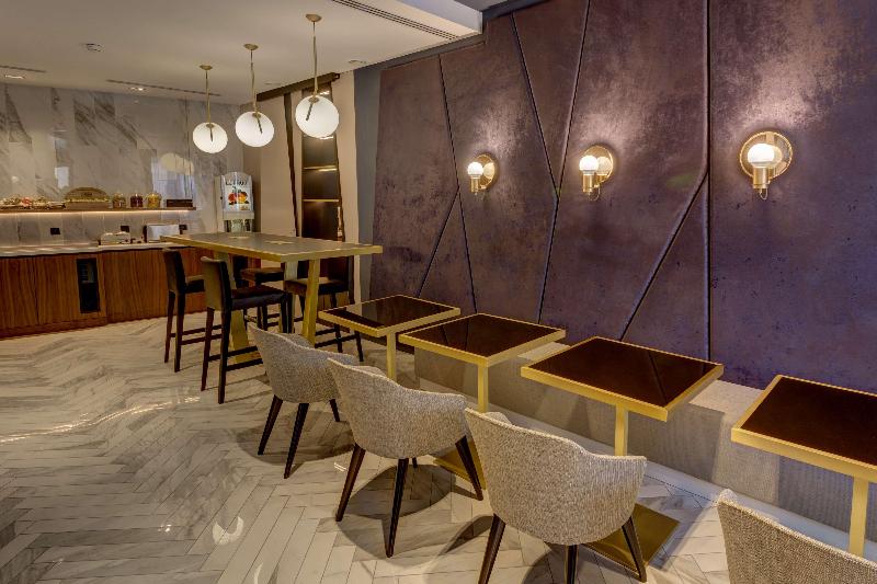 Best Western Plus Hotel Comedie Saint Roch - Restoran