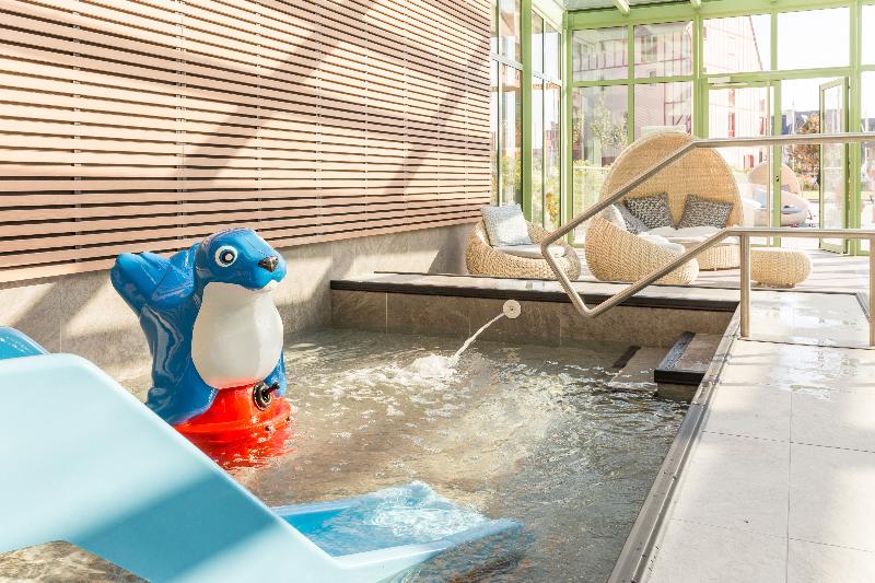 Pierre & Vacances Premium Presqu'île de la Touques - Havuz