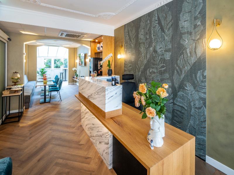 Hotel Jupiter - Lobi