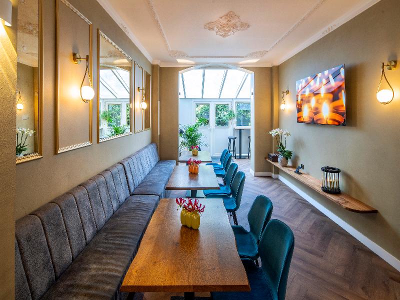 Hotel Jupiter - Lobi