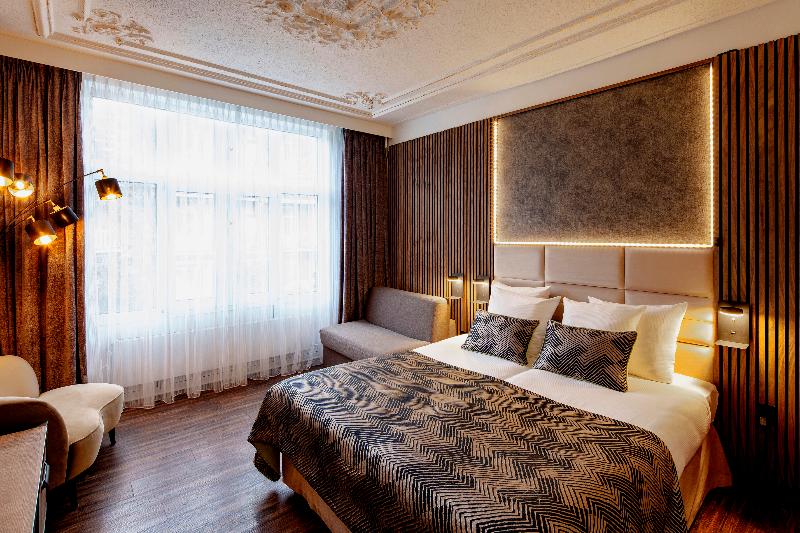 Hotel Jupiter - Oda