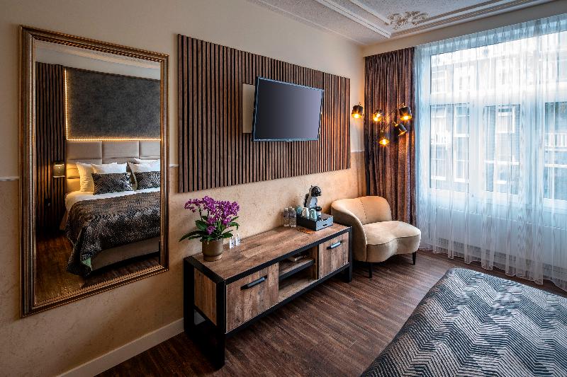 Hotel Jupiter - Oda