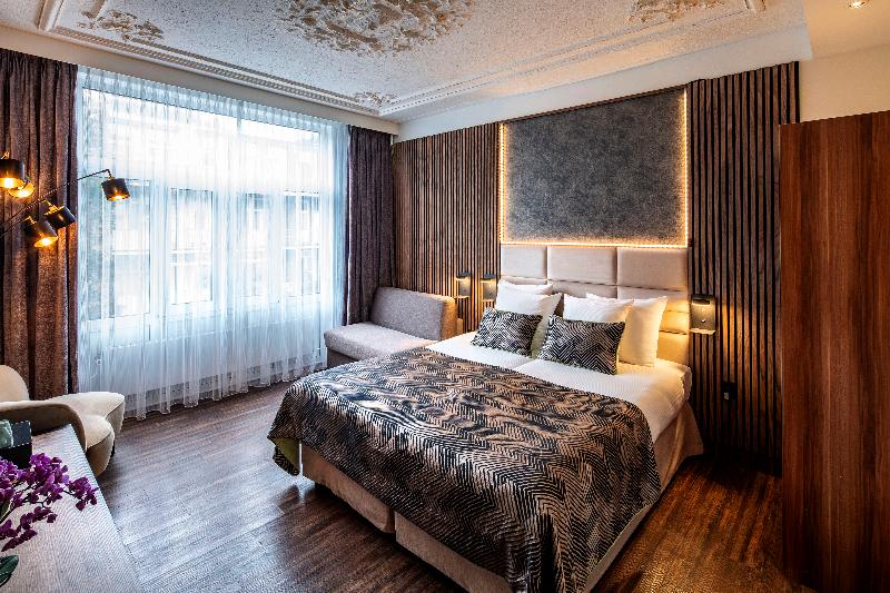 Hotel Jupiter - Oda