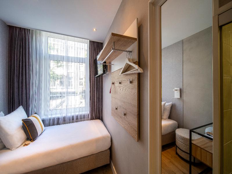 Hotel Jupiter - Oda