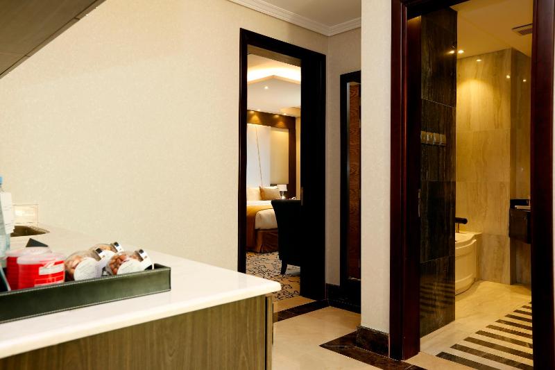 Swiss Flora Inn Hotel Riyadh - Oda
