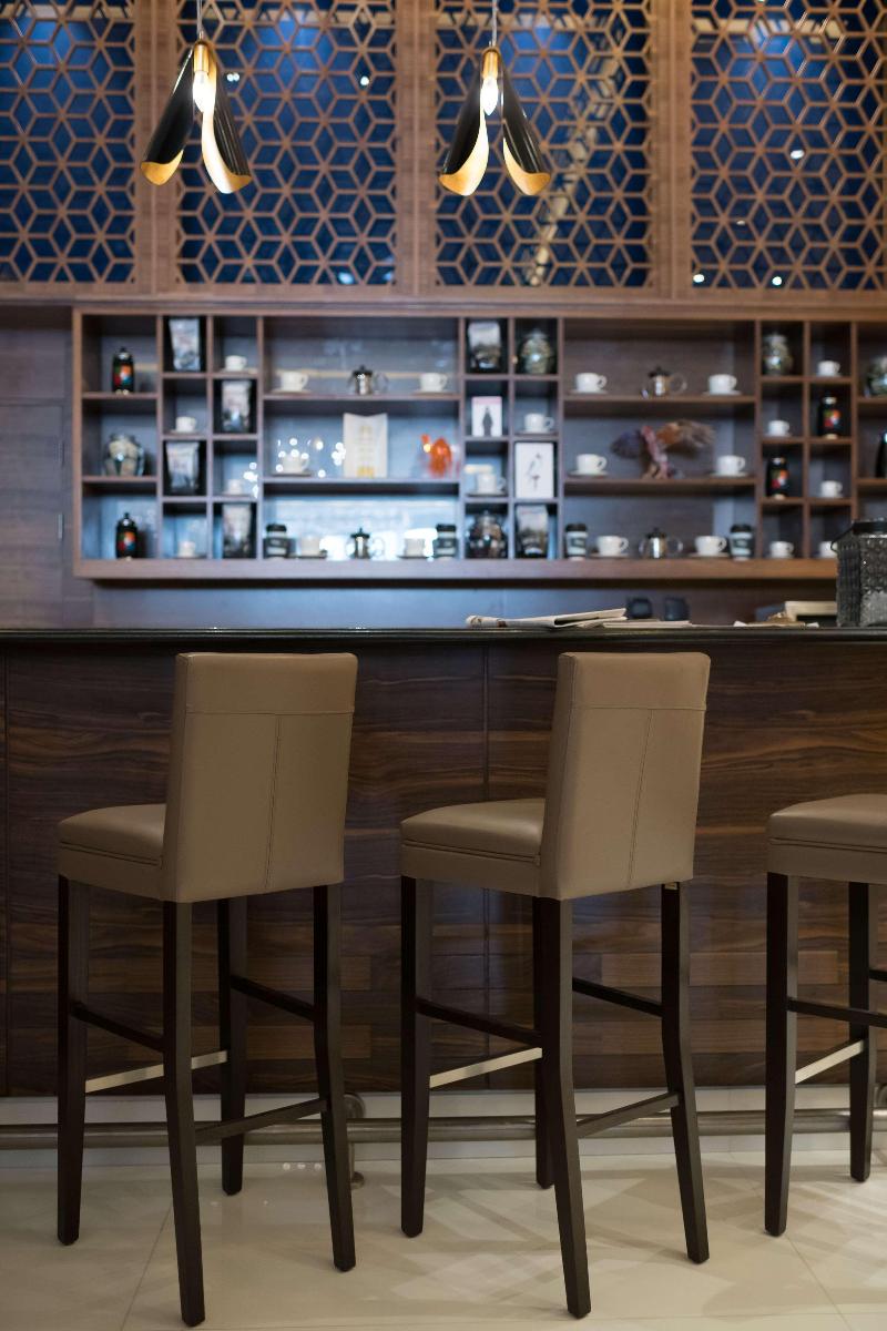 Radisson Blu Hotel Dubai Waterfront - Bar