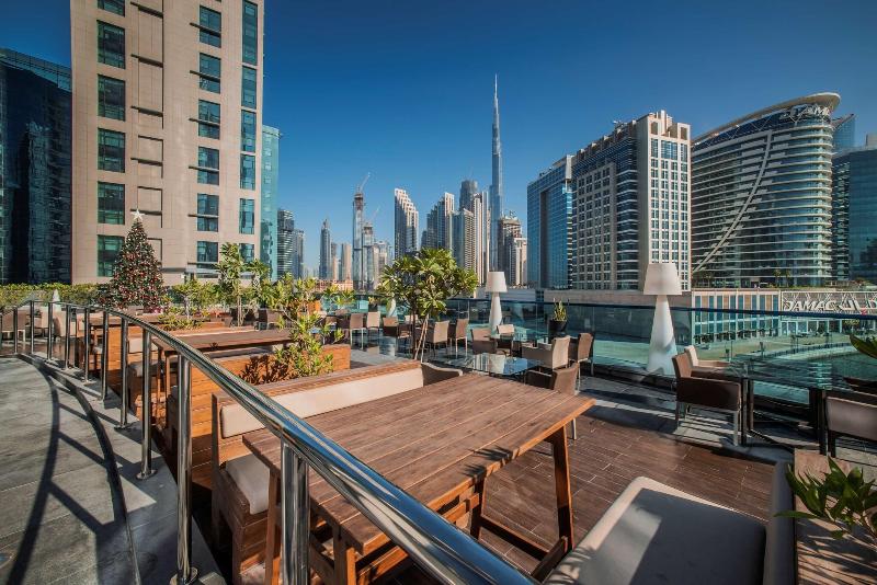 Radisson Blu Hotel Dubai Waterfront - Bar