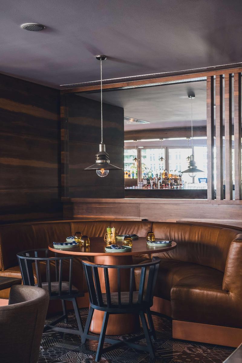 Radisson Blu Hotel Dubai Waterfront - Bar
