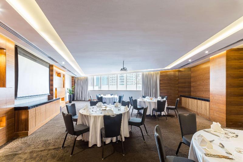 Radisson Blu Hotel Dubai Waterfront - Toplantı