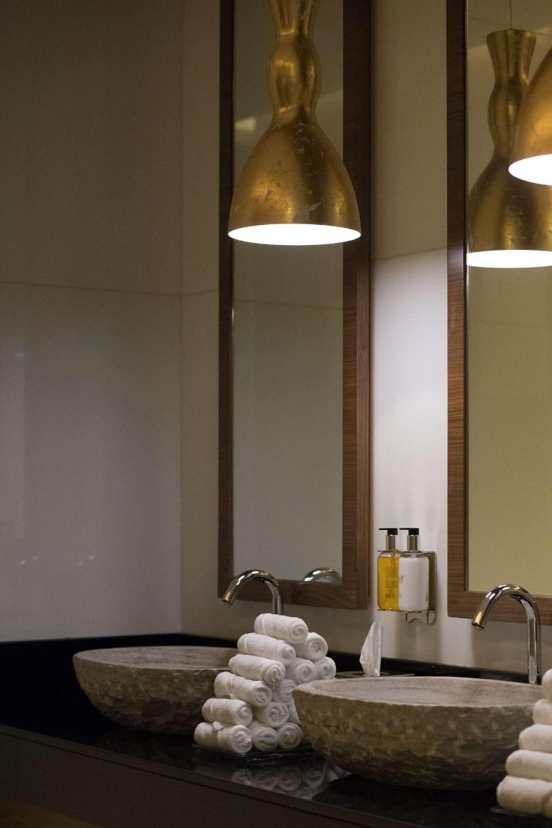 Radisson Blu Hotel Dubai Waterfront - Aktivite