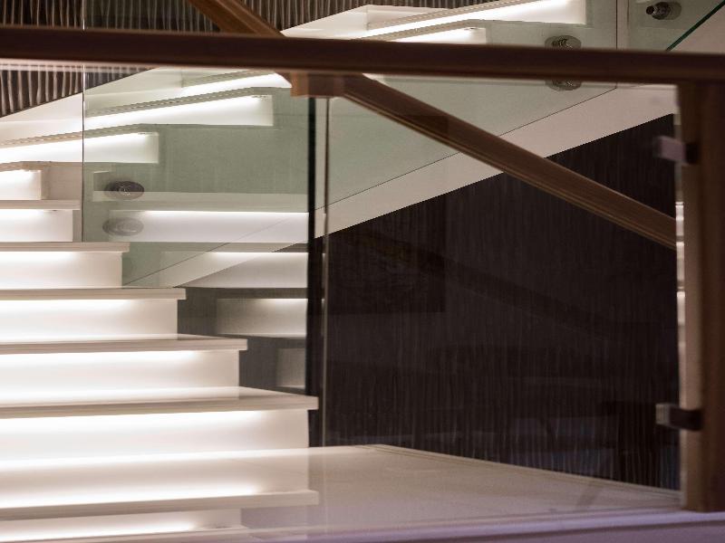 Radisson Blu Hotel Dubai Waterfront - Genel