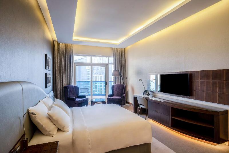 Radisson Blu Hotel Dubai Waterfront - Oda