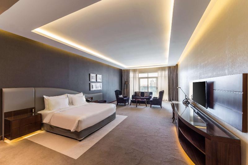 Radisson Blu Hotel Dubai Waterfront - Oda