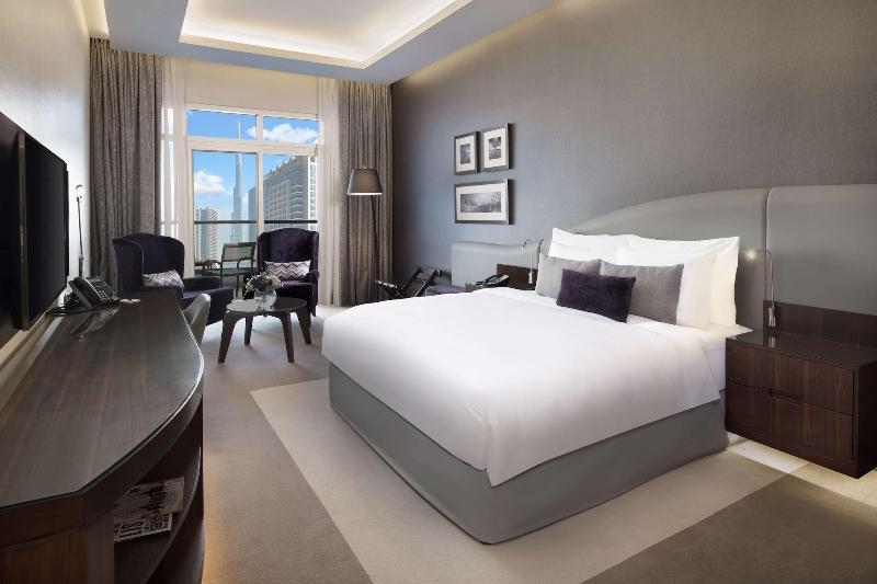 Radisson Blu Hotel Dubai Waterfront - Oda