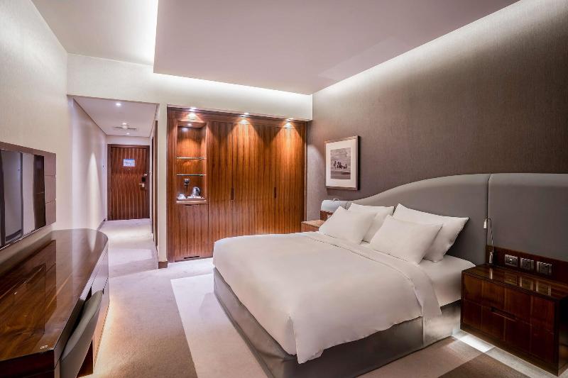 Radisson Blu Hotel Dubai Waterfront - Oda