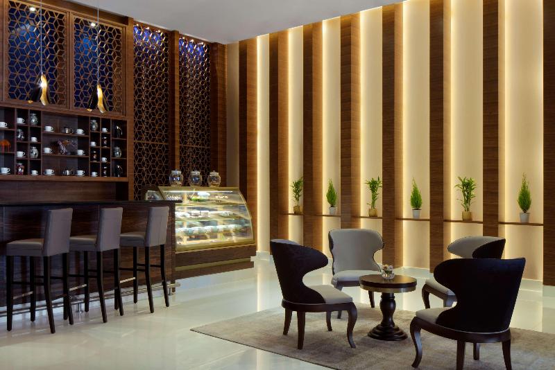 Radisson Blu Hotel Dubai Waterfront - Restoran