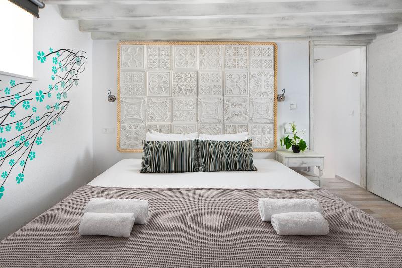 Lindos Citrin Studios - Oda