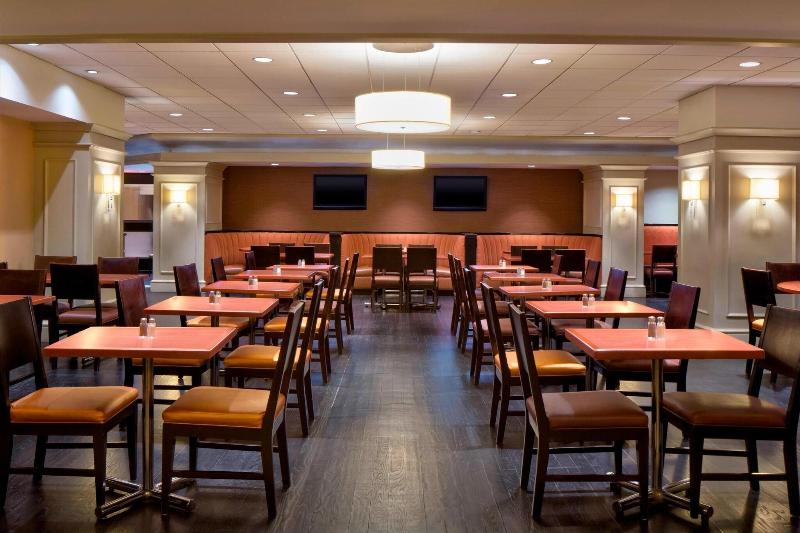 Sheraton New York Times Square Hotel - Restoran
