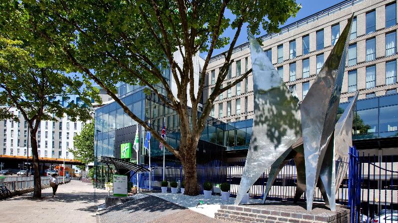 Holiday Inn Bristol City Center - Genel