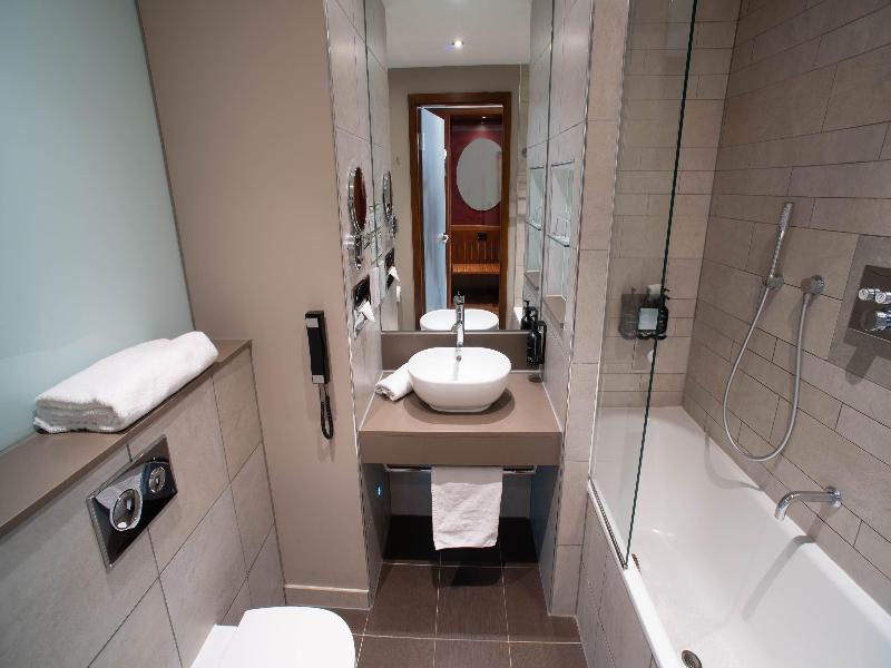 Holiday Inn Bristol City Center - Oda