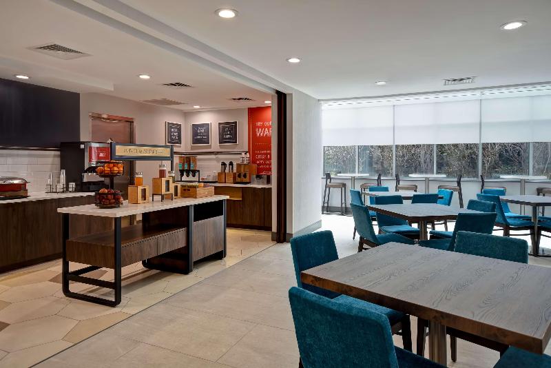 Hampton Inn NY-JFK - Restoran
