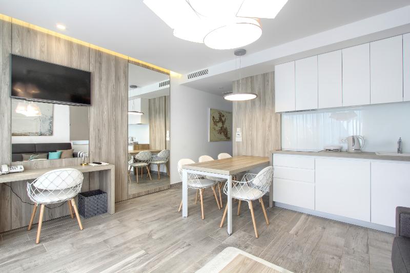 Kalamota Beach House - Oda