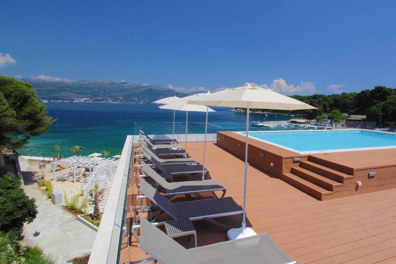 Kalamota Beach House - Havuz