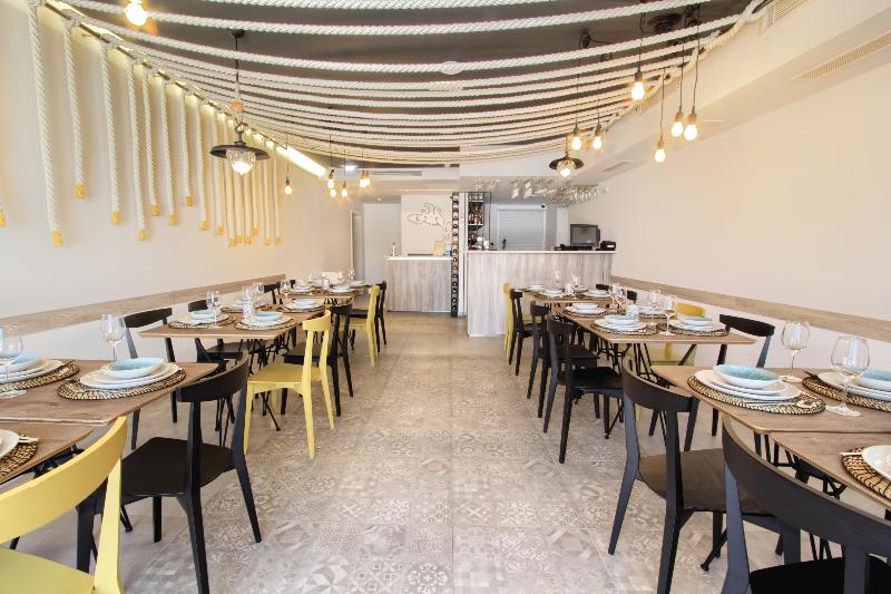 Kalamota Beach House - Restoran