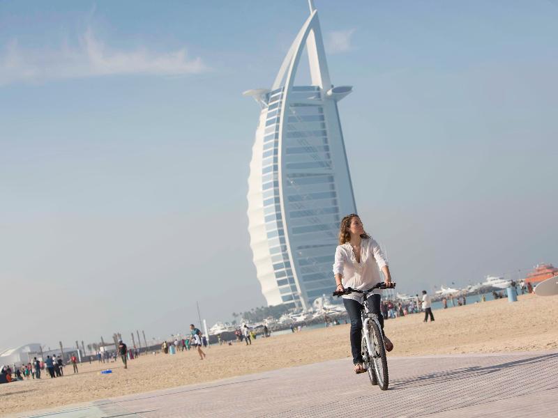 Mercure Dubai Barsha Heights Hotel Suites - Genel