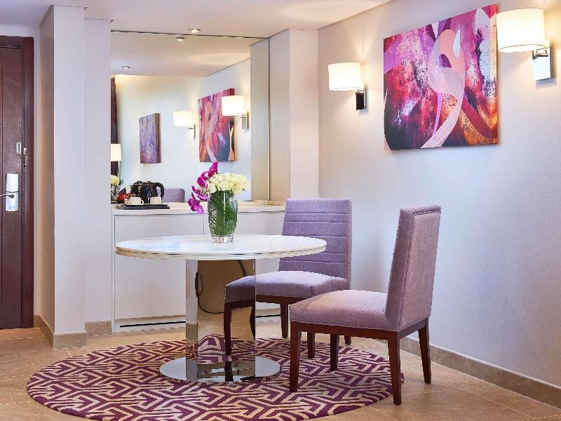 Mercure Dubai Barsha Heights Hotel Suites - Oda
