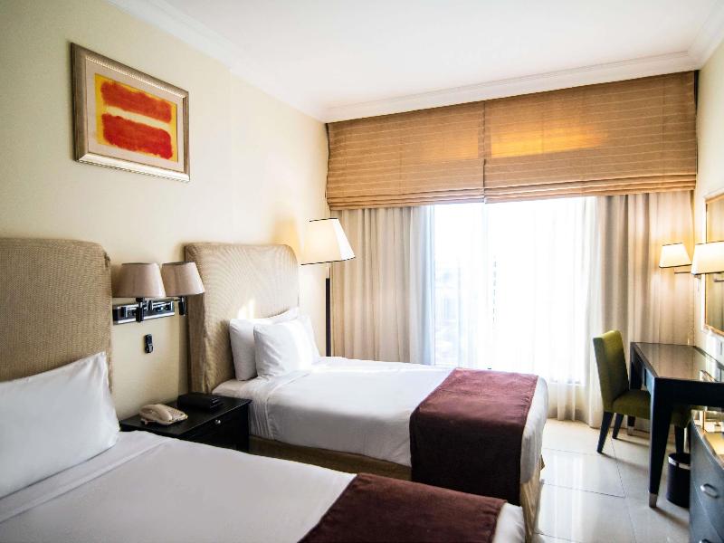 Mercure Dubai Barsha Heights Hotel Suites - Oda
