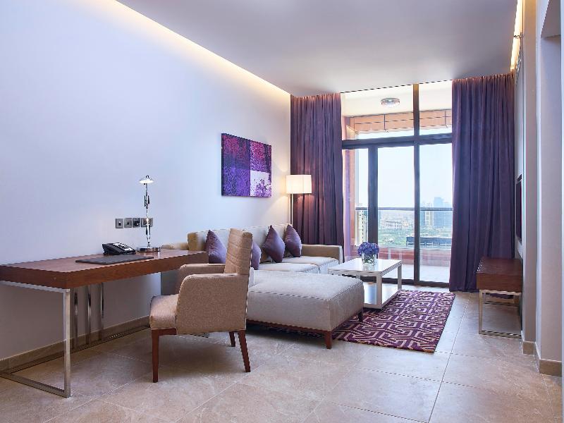 Mercure Dubai Barsha Heights Hotel Suites - Oda