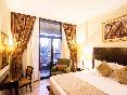 Mercure Dubai Barsha Heights Hotel Suites oda fotoğrafı