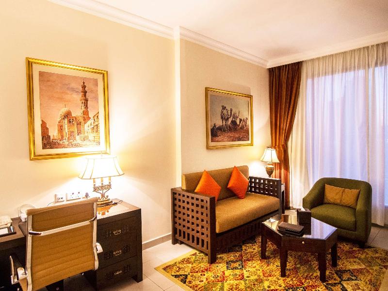 Mercure Dubai Barsha Heights Hotel Suites - Oda