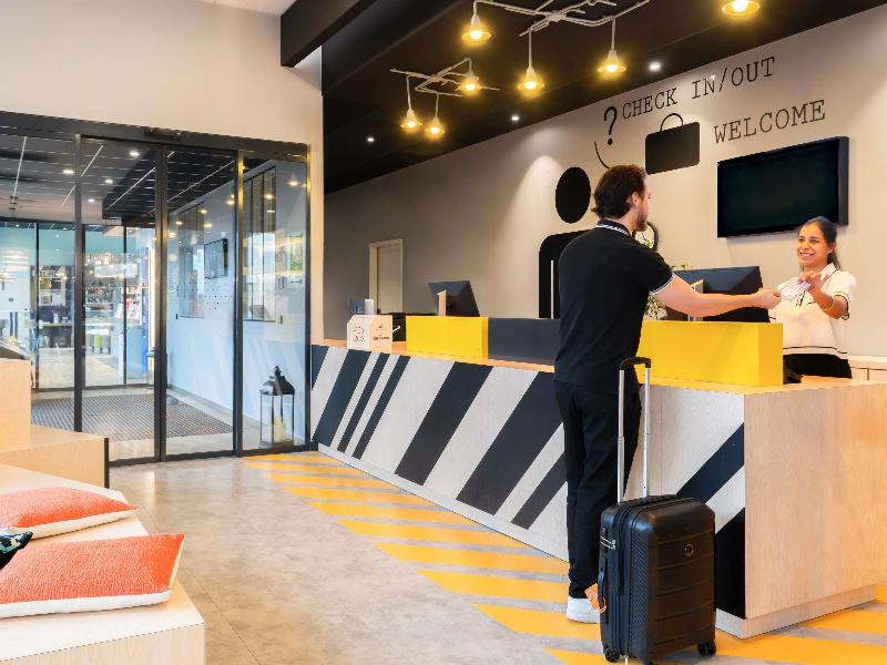 ibis Styles Geneve Palexpo Aeroport - Lobi