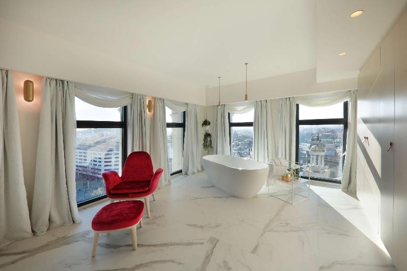 45TIMES BARCELONA HOTEL - Oda