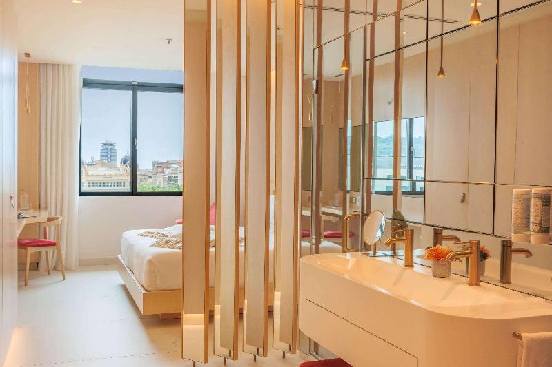 45TIMES BARCELONA HOTEL - Oda