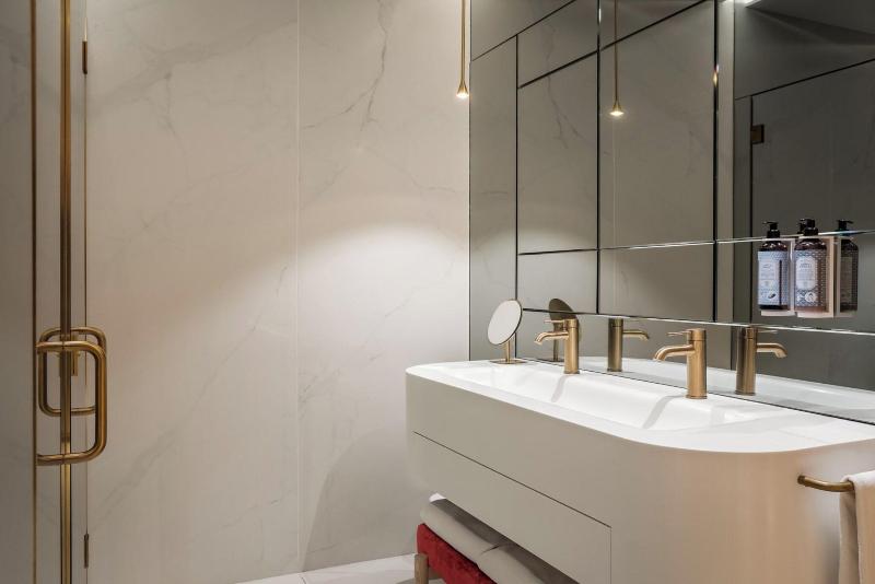 45TIMES BARCELONA HOTEL - Oda