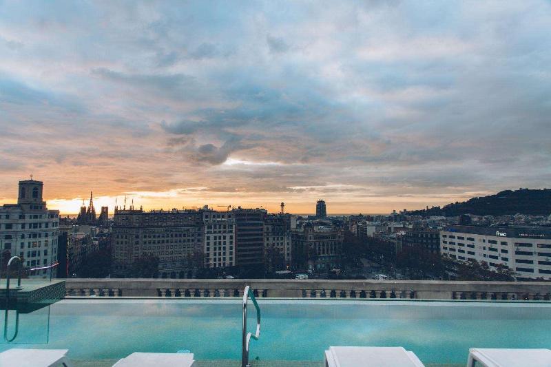 45TIMES BARCELONA HOTEL - Havuz