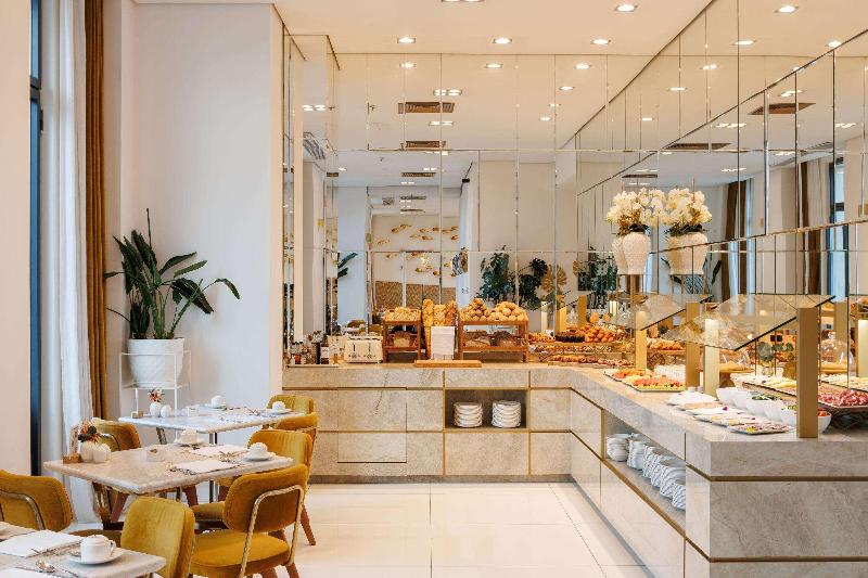 45TIMES BARCELONA HOTEL - Restoran
