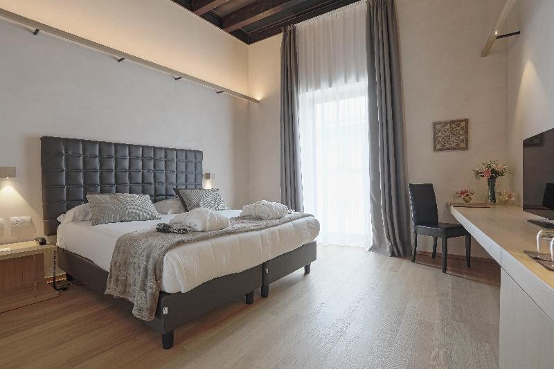 Alba Palace Hotel - Oda